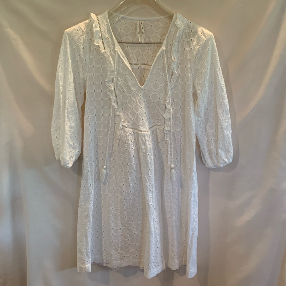 Anthropologie White Eyelet Thames Dress Size 4
